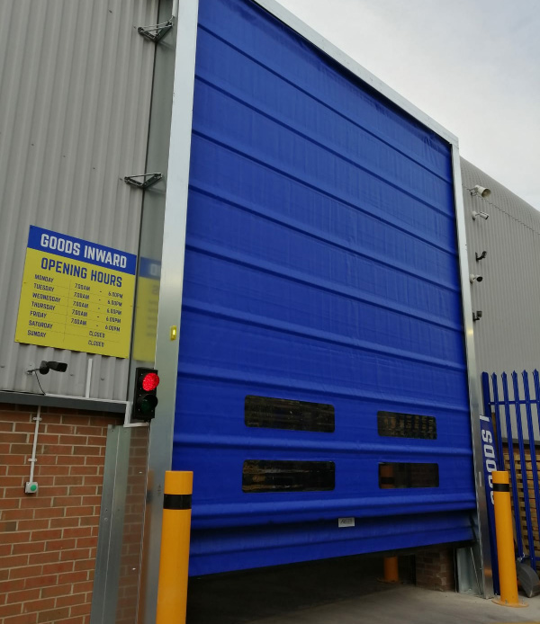 Rapid fold doors